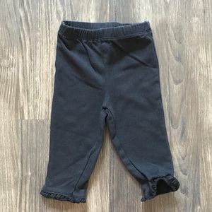 Black Leggings with Ruffled Bottoms